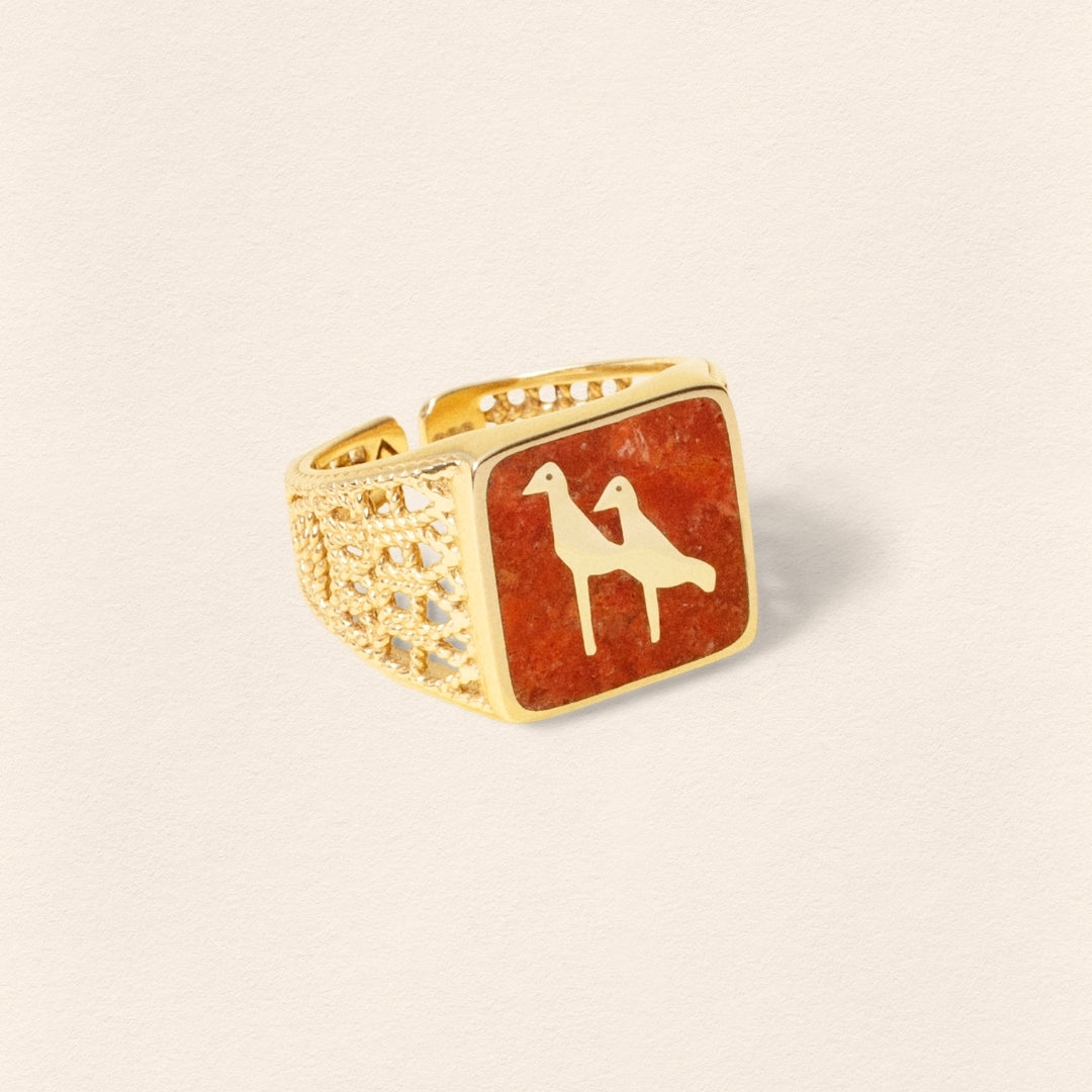 Coral Crane Filigree Gold Ring - Men