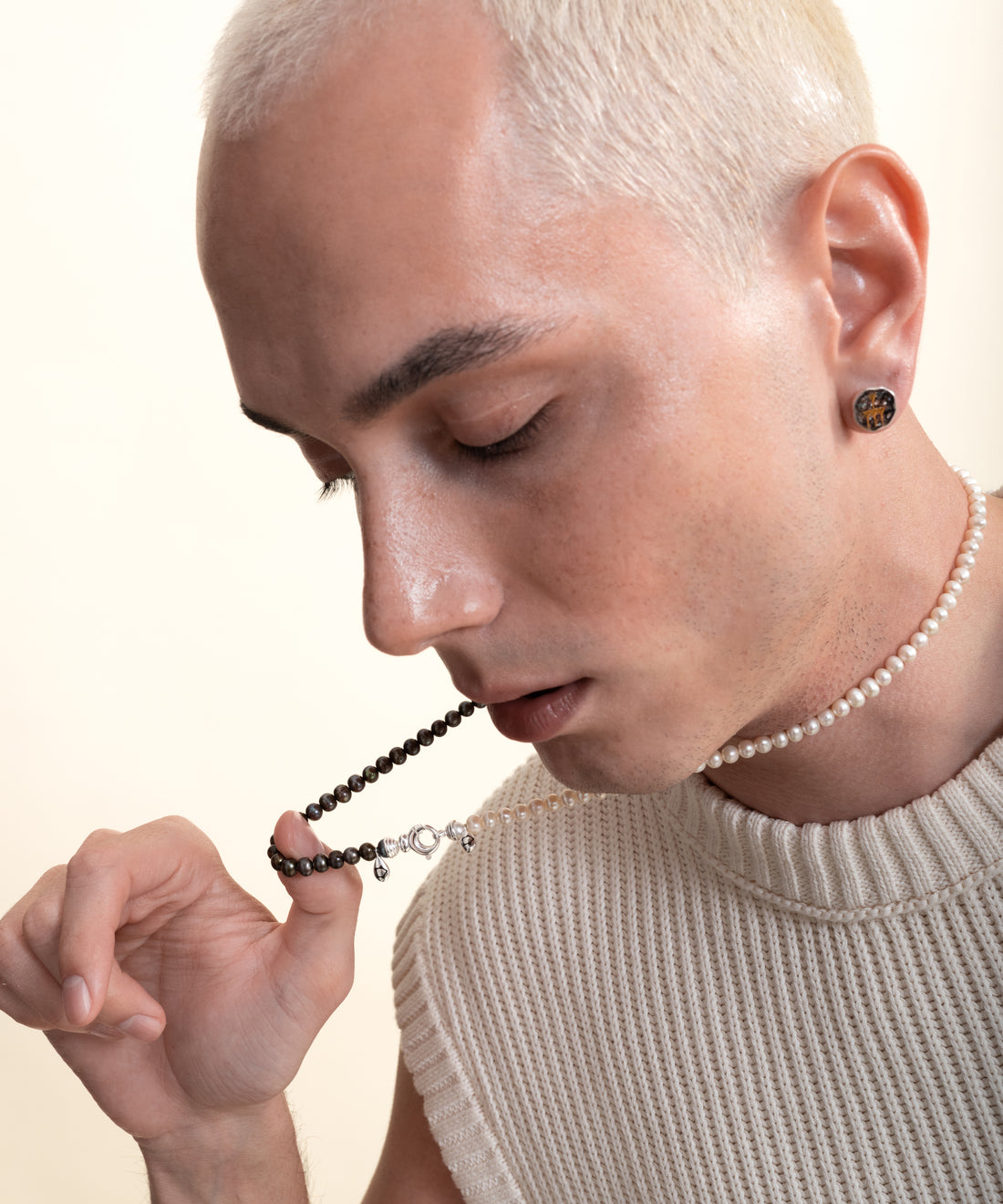 Sumerian Black & White Pearl Necklace - Men