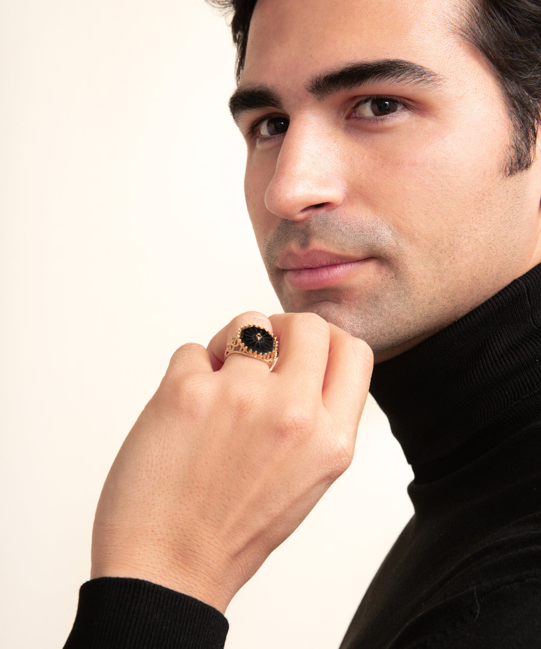 Serpent Onyx Filigree Gold Ring