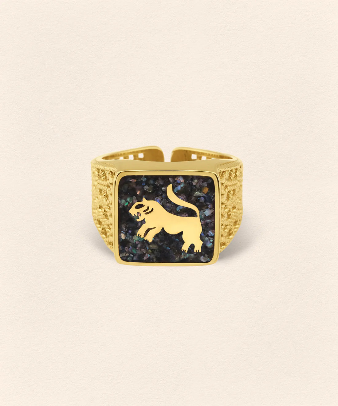 Black Pearl Lion Filigree Ring Couple Set