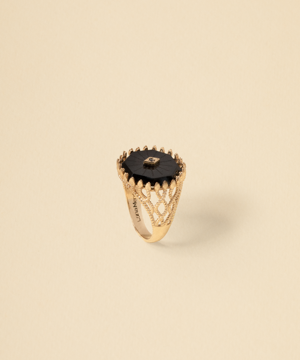 Serpent Onyx Filigree Gold Ring – Luna Merdin | 925 Sterling Silver 