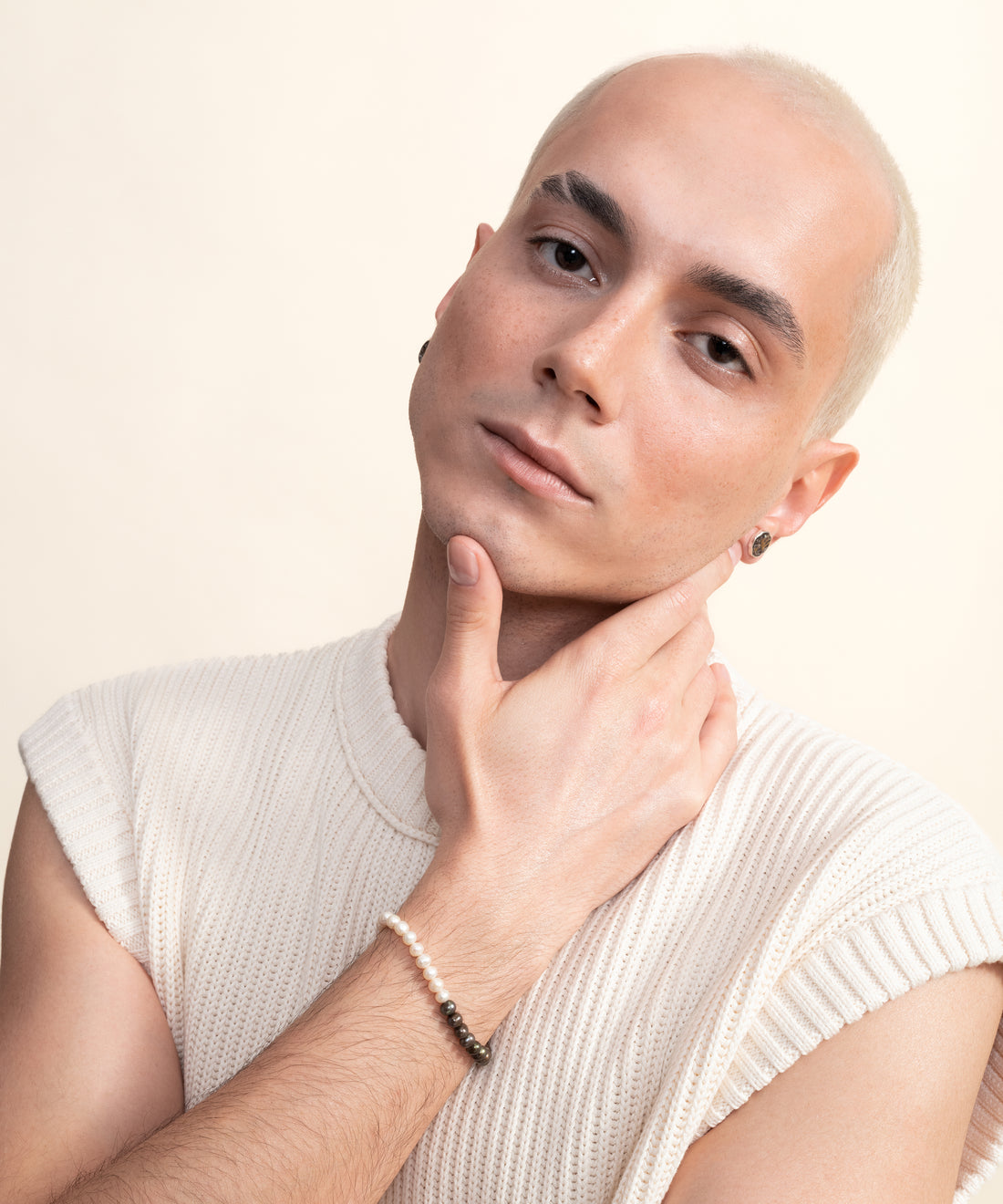 [MEN] Sumerian Black & White Pearl Unisex Bracelet product detail