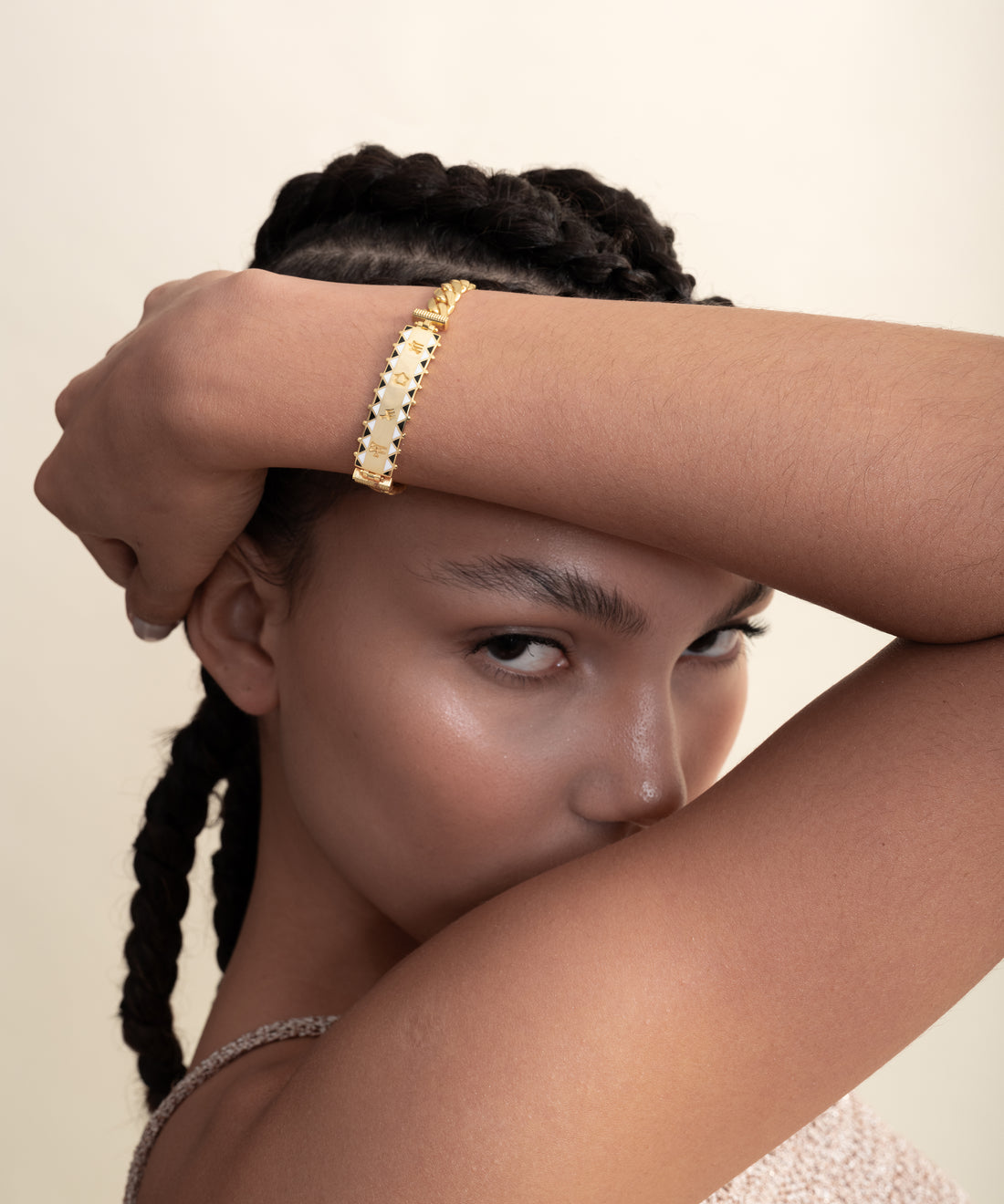 [WOMEN] Sumerian Plate Unisex Bracelet Gold product detail