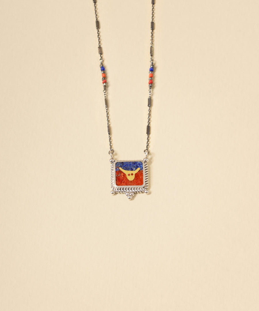 Lapis&Coral Bull Necklace