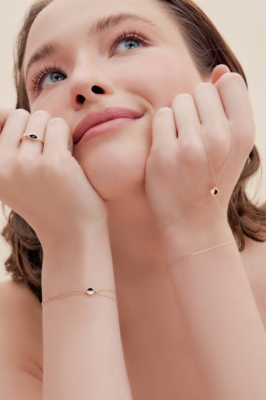 Aden Gold Finger Bracelet