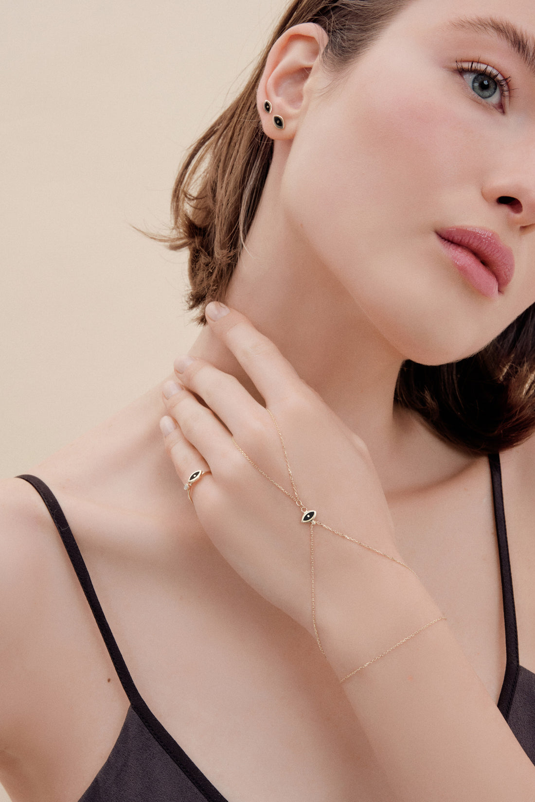Eye Gold Piercing