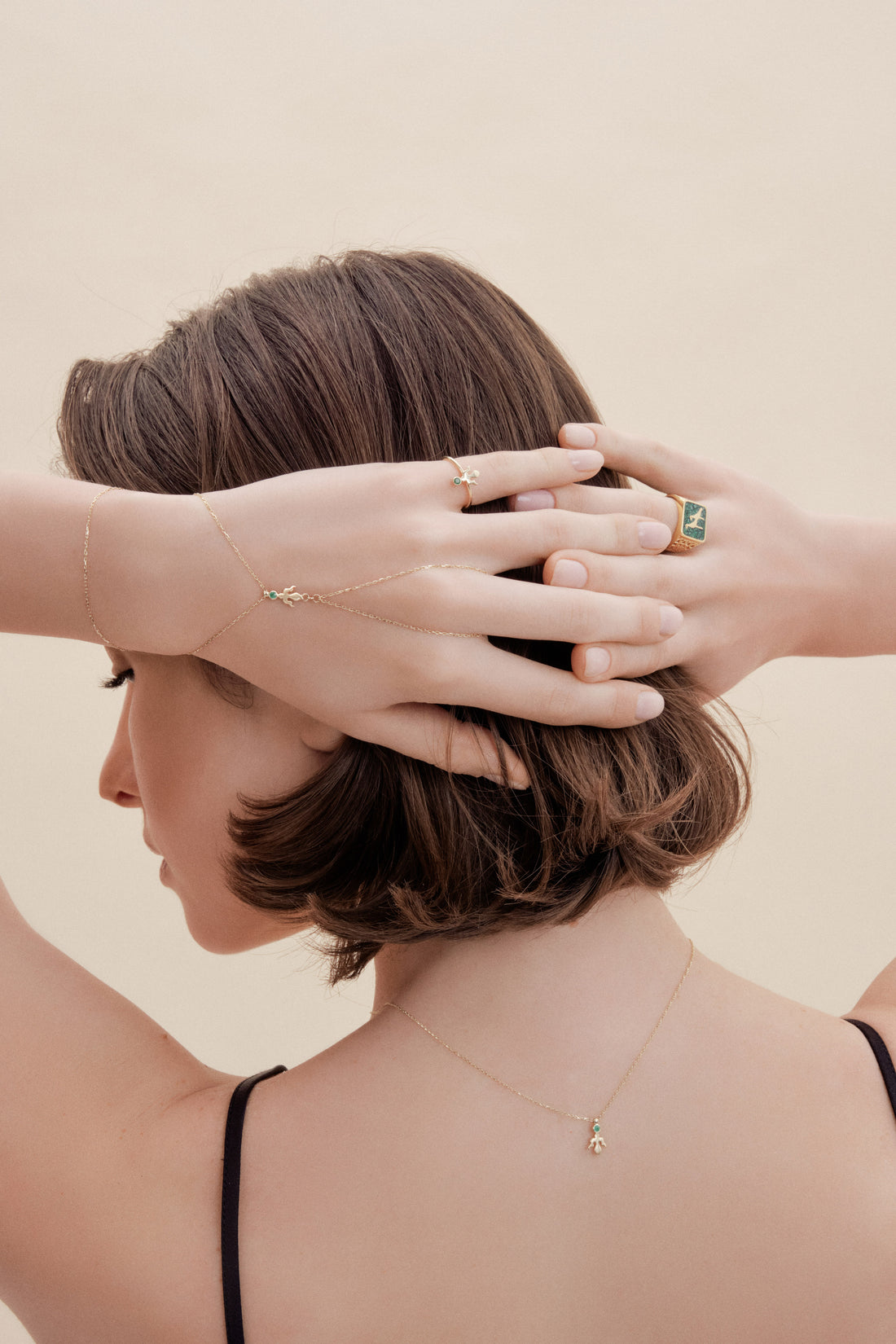 Alka Emerald Gold Ring