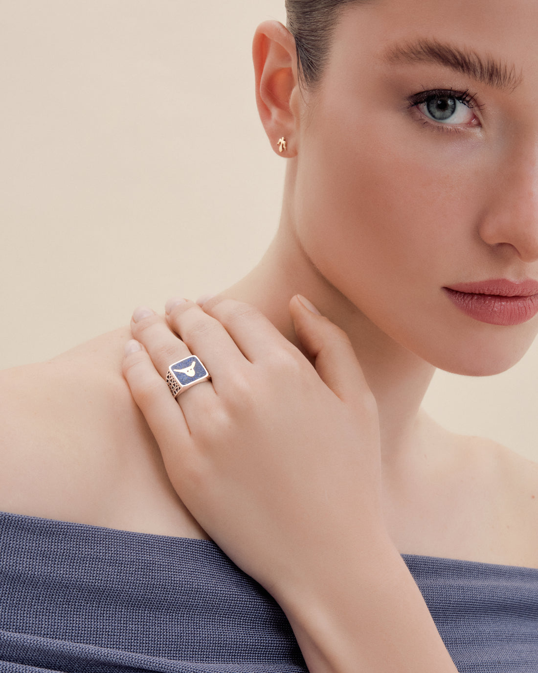 Lapis Bull Filigree Ring Couple Set