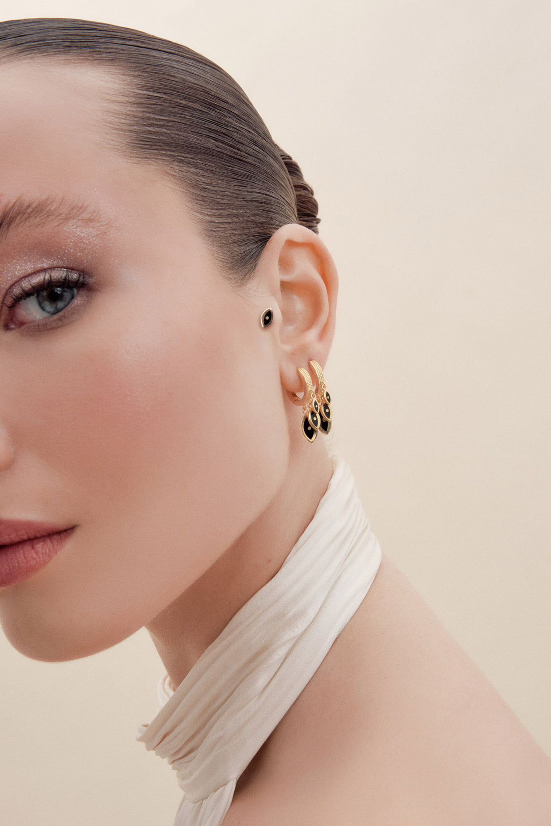 Eye Gold Piercing