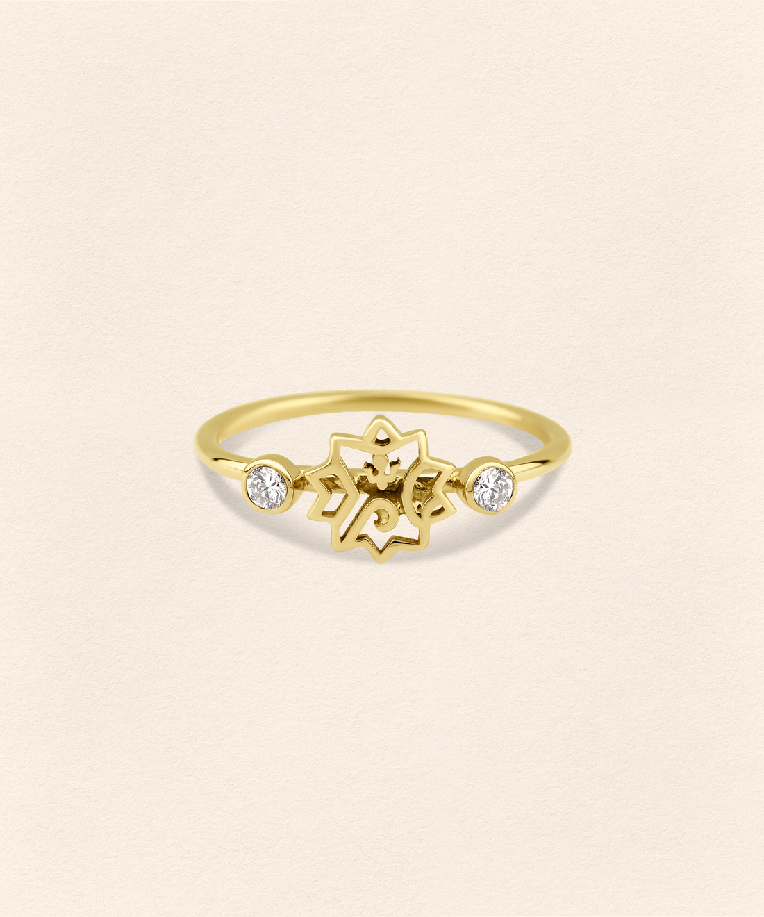 Adel  Diamond Gold Ring