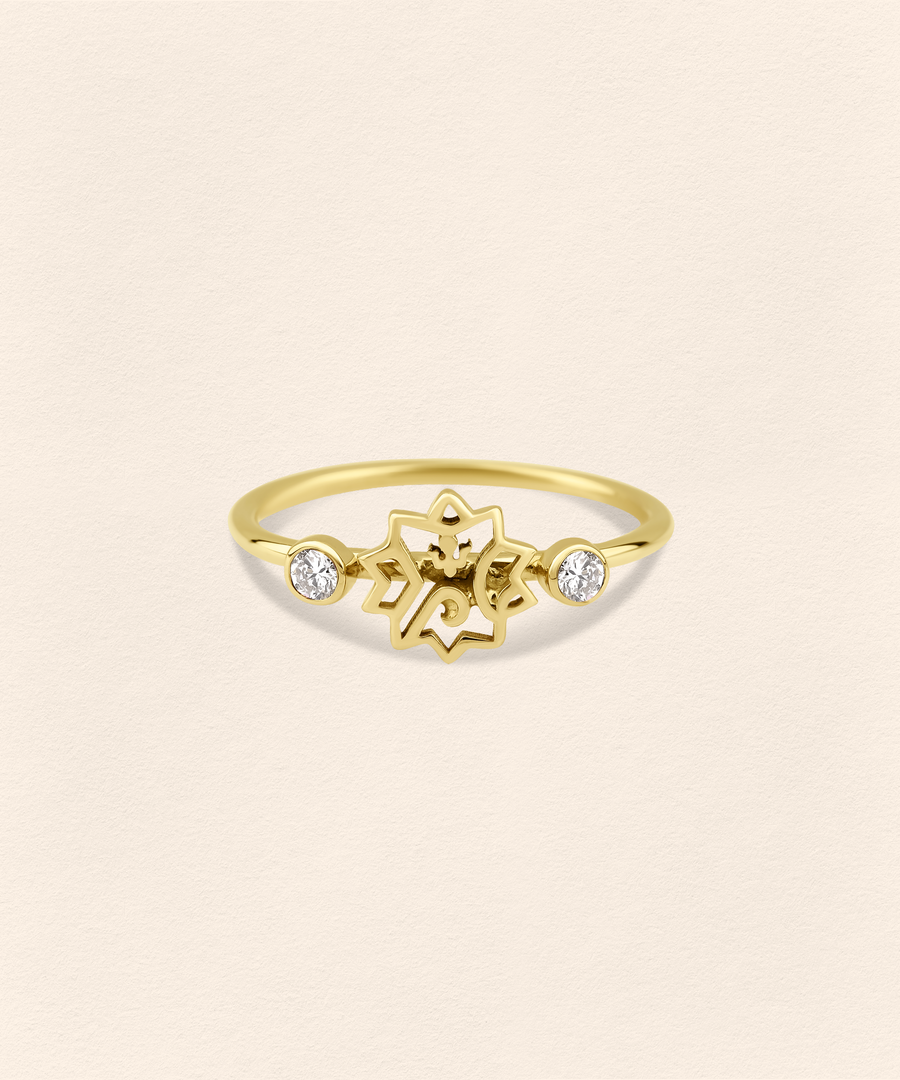 Adel  Diamond Gold Ring