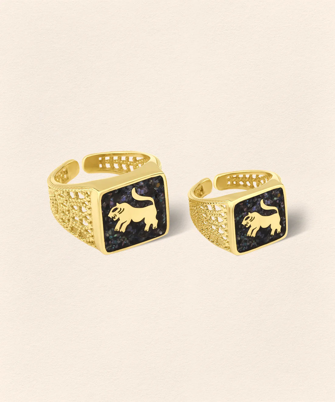 Black Pearl Lion Filigree Ring Couple Set