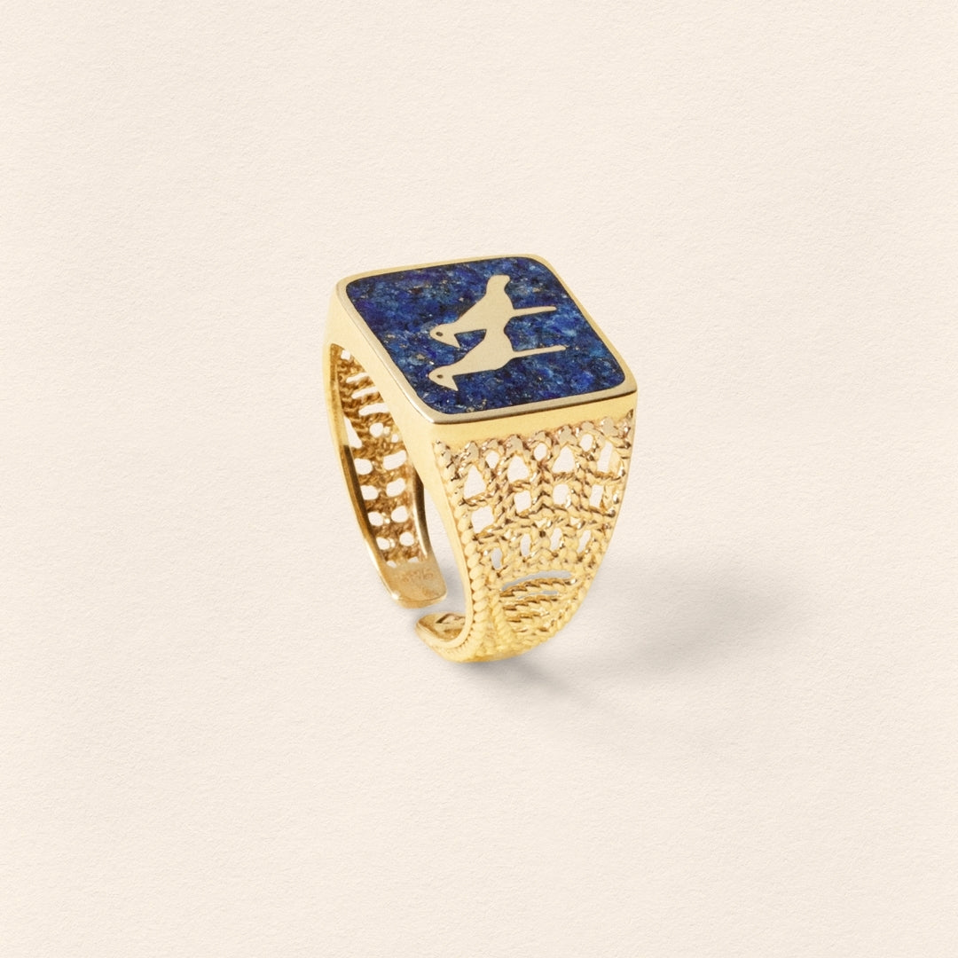 Lapis Crane Filigree Gold Ring